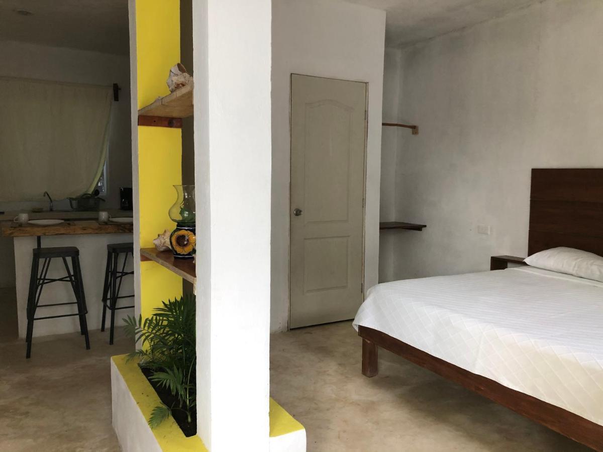 Casa Los Abuelos Isla Holbox Екстериор снимка
