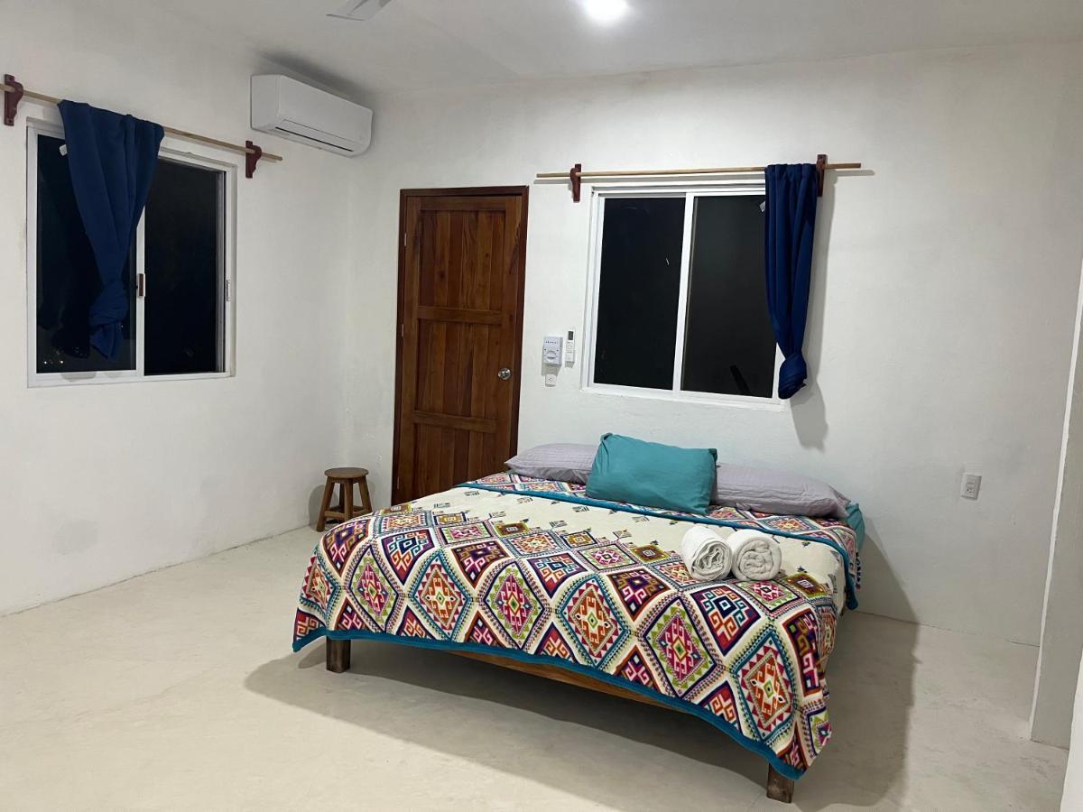 Casa Los Abuelos Isla Holbox Екстериор снимка